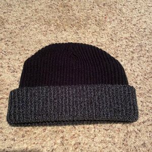 Comfortable black beanie